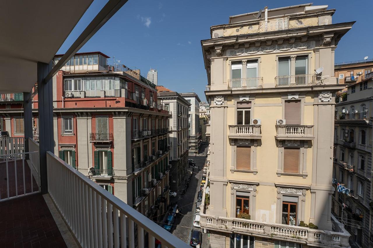 Greros H. Rooms Napoli Centro By Clapa Group Dislocated Hospitality Eksteriør bilde