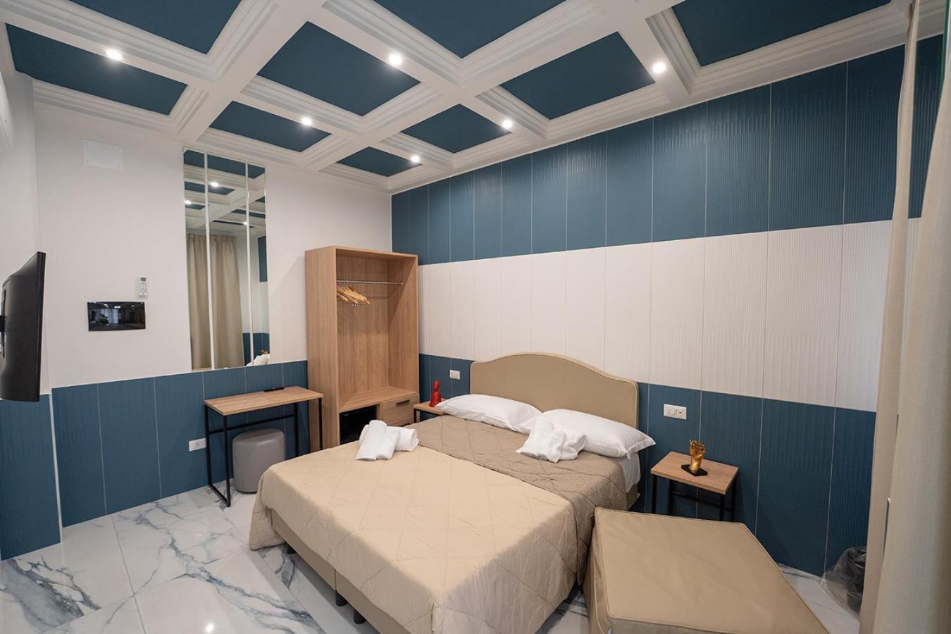 Greros H. Rooms Napoli Centro By Clapa Group Dislocated Hospitality Eksteriør bilde